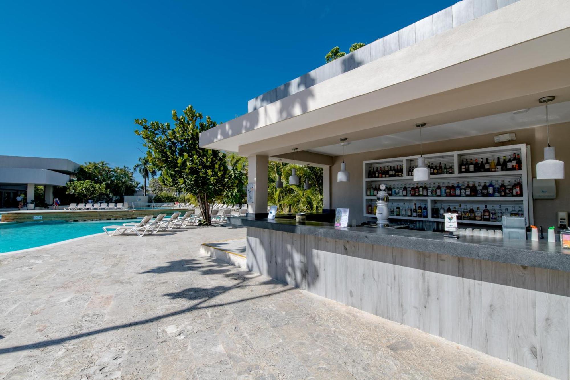 Emotions By Hodelpa - Juan Dolio Hotel Exterior photo